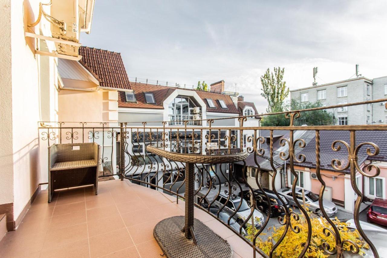 Star Rent Hotel Chisinau Exterior foto